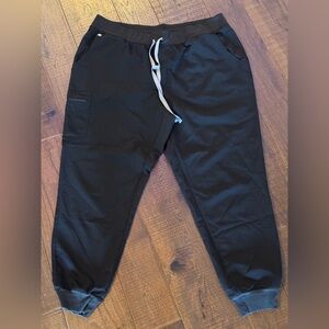 Figs Black Zamora 3XL tall